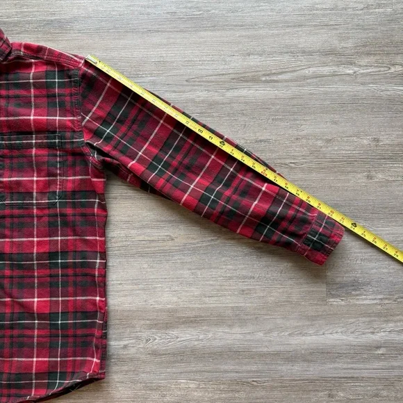 Vintage Eddie Bauer Men’s Medium Flannel Shirt Red Plaid Button Down Relaxed Fit - Picture 8 of 9